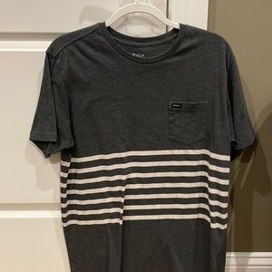 RVCA Gray/white pocket T size L